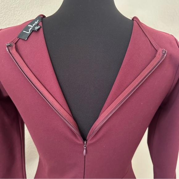 NWOT Lulu's Cumulonimbus Clouds Skater Burgundy Scalloped Hem Mini Dress Size M - Picture 10 of 14